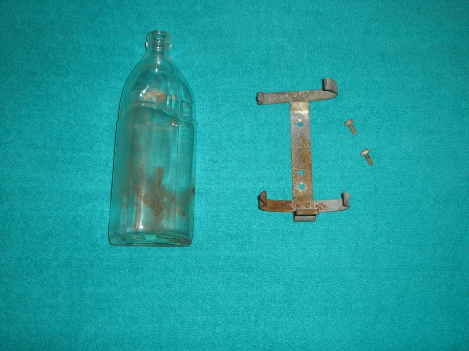 Se trata de un soporte óptico para botel y guardabarros. Para un Chevy Impala 1964. Foto 1 de 4