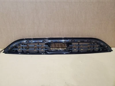 REJILLA CENTRAL SUPERIOR RADIADOR DELANTERO ORIGINAL MINI COOPER F65 F66 F67 2024-2025 Foto 1 de 4