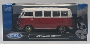 Welly Scale 1/24 Collection 1962 VW Classic Bus Volkswagen Camper Van Red White - Picture 1 of 3