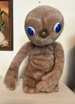 Showtime Kamar 12" E.T. 1982 vintage Figura muñeco de peluche extraterrestre años 80 ET Foto 1 de 4