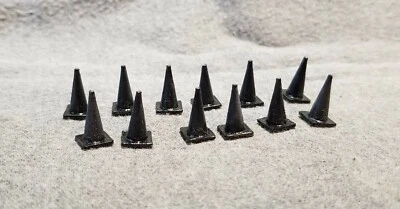 LMH Detail Part TRAFFIC CONE Cones 28" Ht 15" Base BLACK Funeral 12 PIECE O On30 - Image 1 of 4