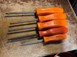 Snap-On & MAC Tools Torx Screwdriver set 5 Piece SDTX530 27 25 20 8 USA Tools - Foto 1 di 4
