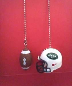 NEW NORK JETS CEILING FAN PULL CHAIN SET HELMET AND FOOTBALL - Picture 1 of 6