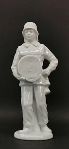 9943352-d Porzellan Figur Feuerwehrmann weiß Gräfenthal H26,5cm - Picture 1 of 3