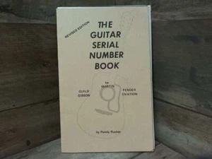 The guitar serial number book: For Martin, Guild, Fender, Gibson, Ovation by Ru - Foto 1 di 2