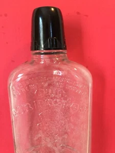 Vintage Old Mr Boston Bottle With Cork And Shot Glass Cap - Picture 1 of 11