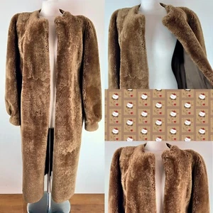 Vintage Beaver Lamb Coat 1950s Brown Warm Cuddly Coat Size U.K. 10/12 Sheepskin - Picture 1 of 7
