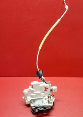 Conjunto de cerradura de pestillo de puerta de pasajero trasero derecho Audi A4 Quattro S4 RS4 2003-2009 Foto 1 de 4