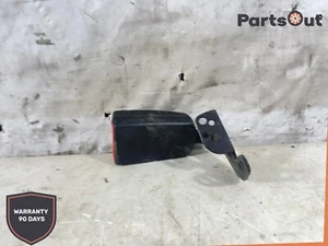 2008-15 Mercedes W204 C250 C300 C350 Rear Center Seat Belt Buckle 2048602869 OEM - Picture 1 of 7