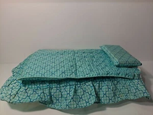 Unbranded Doll Bed With Mattress Off White and linen accessories *read* - Picture 1 of 11