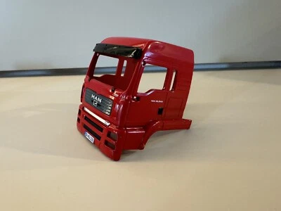 ✅ Siku Control 6721 MAN Rot Kabine mit Sonnenblende ✅ - Bild 1 von 3