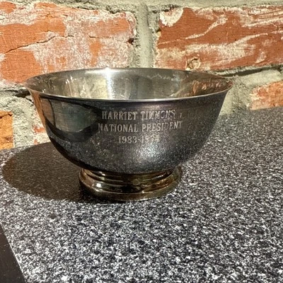 Paul Revere Reproducción Oneida Plateado Tazón Grabado Harriet Timmons 1983 Foto 1 de 4