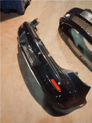 Paragolpes Trasero Mazda 3 berlina bk 16 cd diesel cat 109 cv 80 kw - Imagen 1 de 2