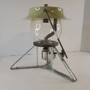 Vintage Turner Propane LP-4A Camping Lantern Single Mantle Turner Globe - Picture 1 of 18