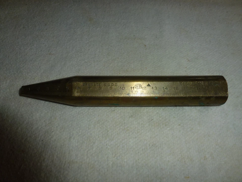 ANCIEN DECAMETRE NO X 50 DELA BREVETE SGDG BRONZE - Photo 1/2