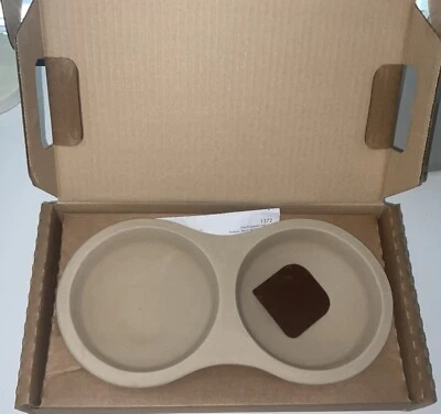 NEW PAMPERED CHEF 1372 MICROWAVE EGG COOKER - Image 1 of 4