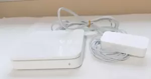 Apple Airport Extreme Base Station Model (A1354) Wireless Router 2009 - Picture 1 of 7