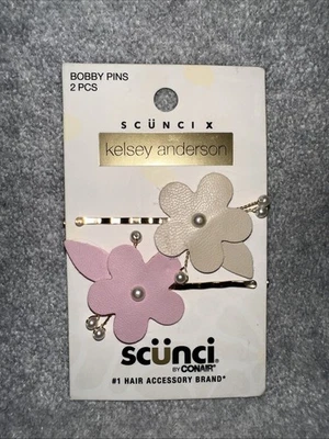 x Alfileres de flores Kelsey Anderson. Color rosa y crema.  Foto 1 de 4