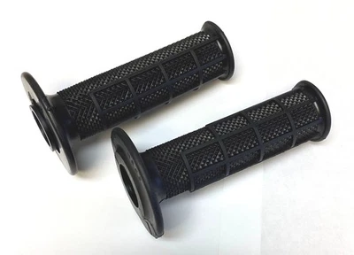 OEM Honda Left & Right Handlebar Grips 2000-07 CR 125R CR 250R 2001 CR 500R — 第 1/2 张图片