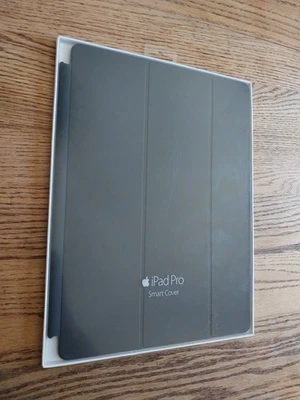 Nova Smart Cover Apple iPad Pro Cinza Carvão MK0L2ZM/A - Imagem 1 de 4