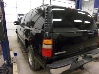 Engate de reboque usado serve: 2003 Chevrolet Tahoe grau A - Imagem 1 de 4