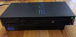 Consola Sony PlayStation 2 (PS2) Grasa - Negra (SCPH-39001) Solo para Piezas - Tal cual - Imagen 1 de 6