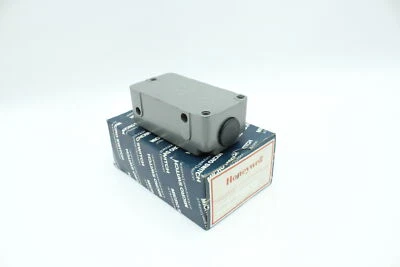 Bloque de terminales Honeywell 18PAI-4PG para usar con interruptor final 18PAI4PG Foto 1 de 3