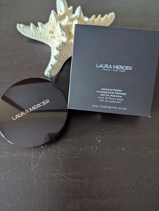 LAURA MERCIER Smooth Finish Foundation Powder SPF 20 Shade 4C1 13 Full Sz NIB - Picture 1 of 11