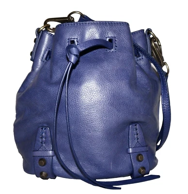 SHE + LO 小号沙漠紫色皮革抽绳斜挎包单肩包 — 第 1/4 张图片