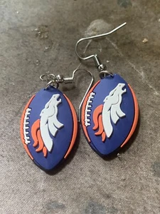 Denver Broncos football team dangle earrings pair - Picture 1 of 1