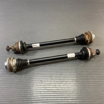 Audi A5 8F 2008-2012 AWD 2,0 L eje trasero izquierdo y derecho juego de 2 ejes de transmisión OEM Foto 1 de 4