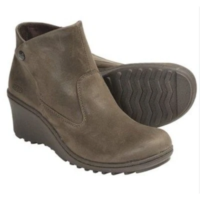 Botines al tobillo Keen Akita de cuero marrón con tacón de cuña con cierre a presión talla 9 Foto 1 de 4