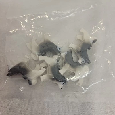 LEGO Arctic Explorer Husky Malamute 60062 Sled Dog Team Lot Of 5 Dogs Only - Image 1 of 3