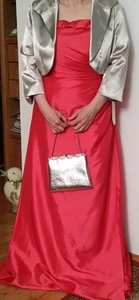 Abendkleid mit Bolero - Bild 1 von 1