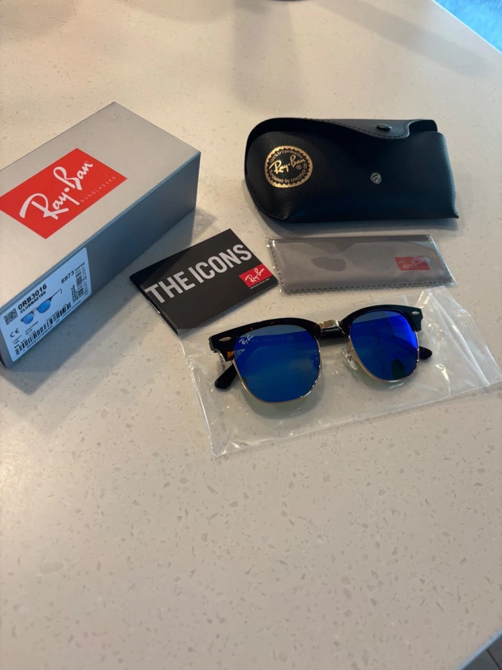 Gafas de sol Ray-Ban Clubmaster para hombre lente azul océano  Foto 1 de 2