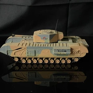 Tanque Churchill Mk III de colección construido profesional 1:48, ejército británico, Túnez, pintura 1943 - Imagen 1 de 8