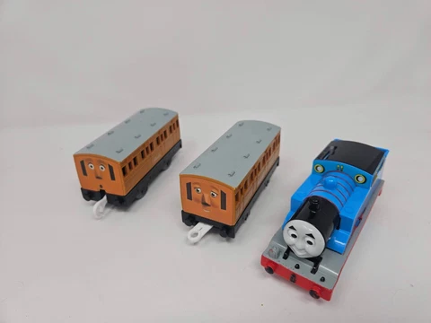 Thomas & Friends Trackmaster Plarail Thomas Annie Clarabel TOMY Train Tank VGUC Cover