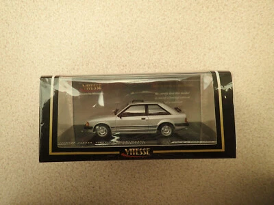 Vitesse Ltd Edn de 699 24834R 1/43 Ford Escort Mk3 GL Strato Plata RHD Sellado Foto 1 de 4