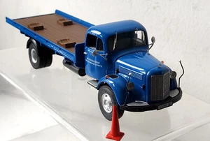 Premium ClassiXXs 1/43 Mercedes Niederlassung Nurnberg Blue - Picture 1 of 7