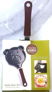 Cooks Works Teddy Bear Shaped Non-Stick Pan - Picture 1 of 2