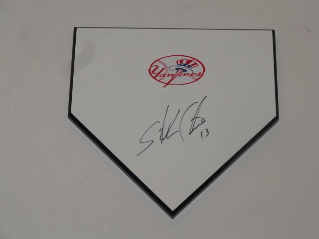 PLATO DE CASA FIRMADO POR STARLIN CASTRO DE LOS NEW YORK YANKEES  Foto 1 de 2
