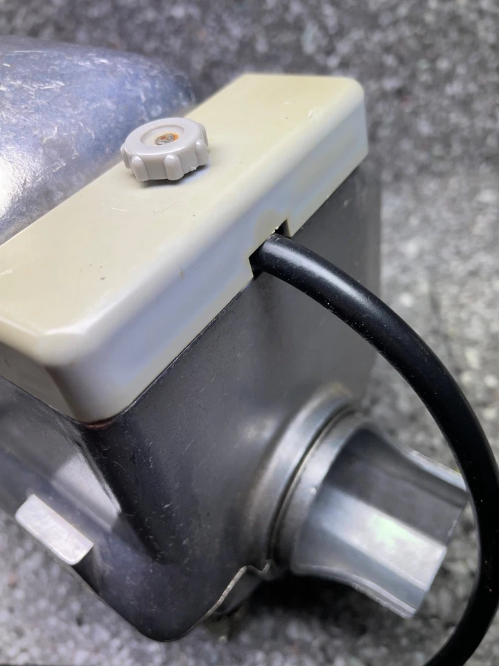 Antennenrotor funktioniert, getestet, sehr guter Zustand, kein Rost - Bild 1 von 4