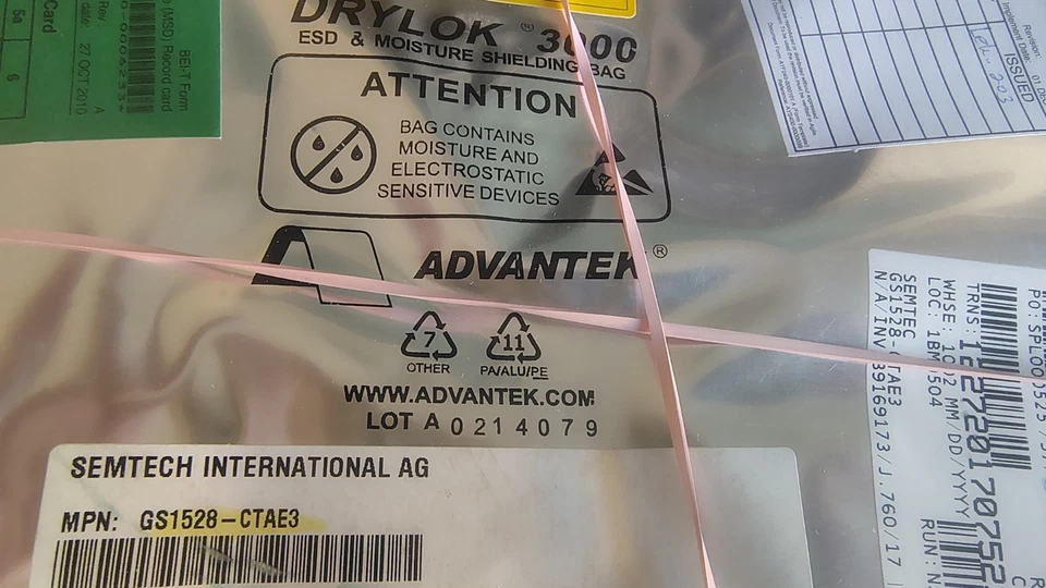 ( 5 pcs ) GS1528-CTA, SEMTECH, IC , NF , DB LOT - Image 1 of 1