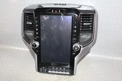 22' RAM TRX Climate Radio 12" Touchscreen Display Traction Control Aux Control Foto 1 de 4