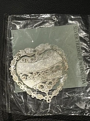 Oneida Corazón Adorno Navidad Oro Plata Recortadores De Colección ~ 1980 ~ NUEVO EN PAQUETE Foto 1 de 4