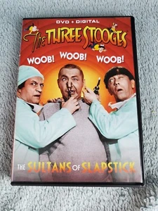 The Three Stooges: The Sultans of Slapstick (DVD, 2017) - VERY GOOD - Foto 1 di 5