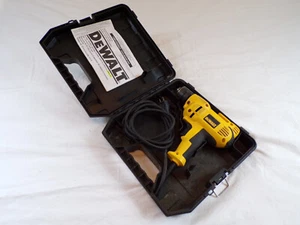 Dewalt DWD115 Heavy Duty Corded 3/8 VSR Drill Bubble w/ Original Case Manual f22 - Picture 1 of 9