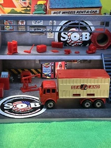 Lesney Matchbox 1976 Mercedes Benz Sealand Container Truck Red USED NM Condition - Picture 1 of 7