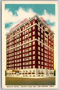 Vtg Des Moines Iowa IA Brown Hotel Fourth Streer & Keo 1940s View Postcard - Picture 1 of 2