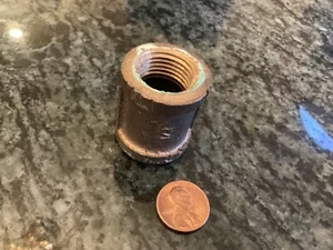 Used Brass 1/2 Pipe Coupling NPT x NPT Ends used plumbing fitting water gas oil - Picture 1 of 4